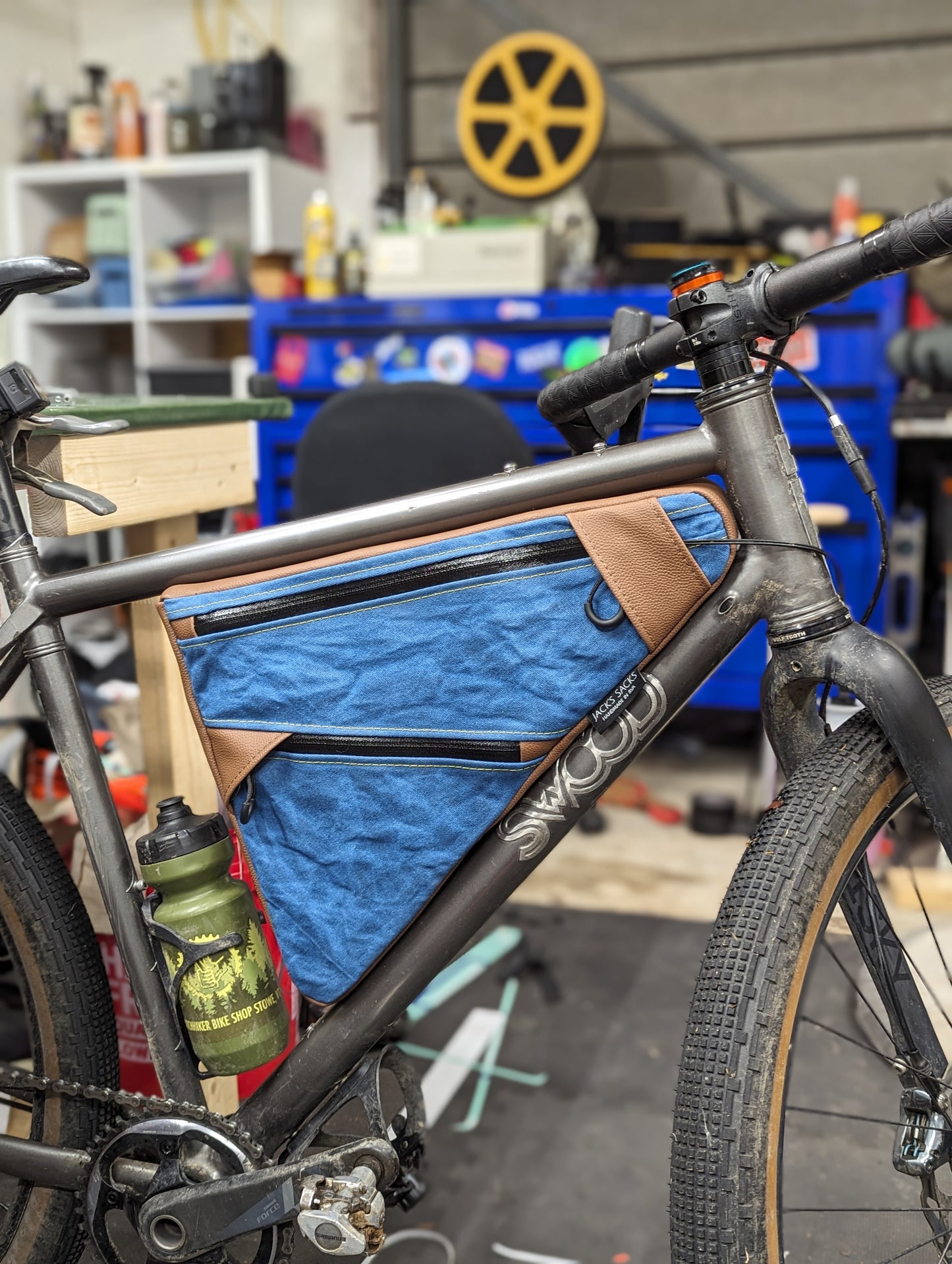 Wedge Frame Sack