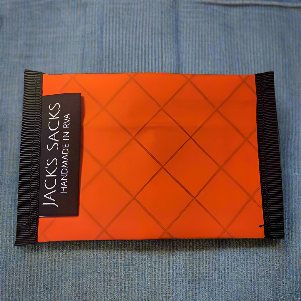wallet
small wallet
hiker wallet
bright orange
minimalist wallet