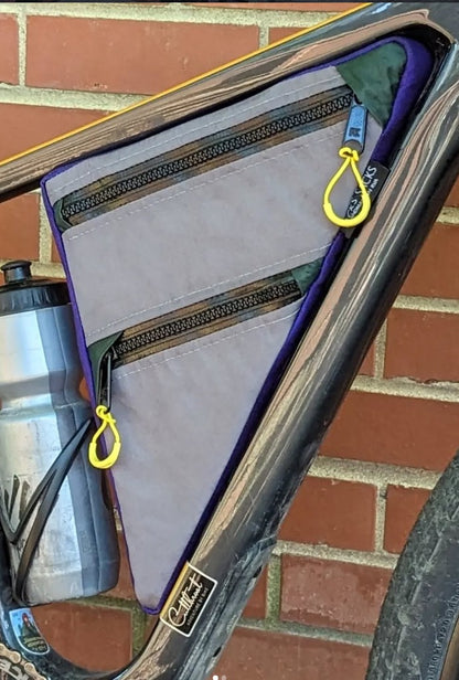 Wedge Frame Sack